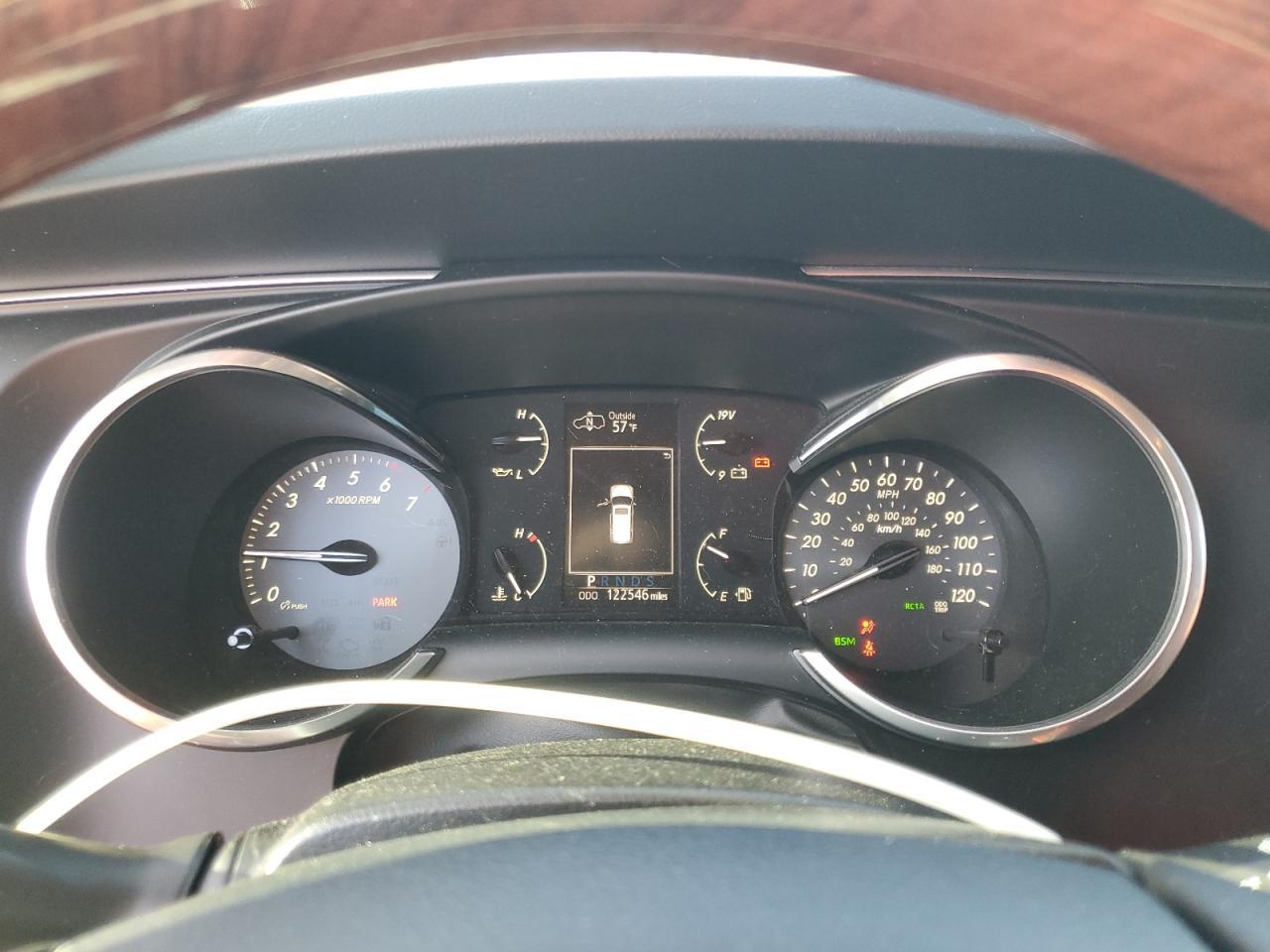 2019 TOYOTA Sequoia