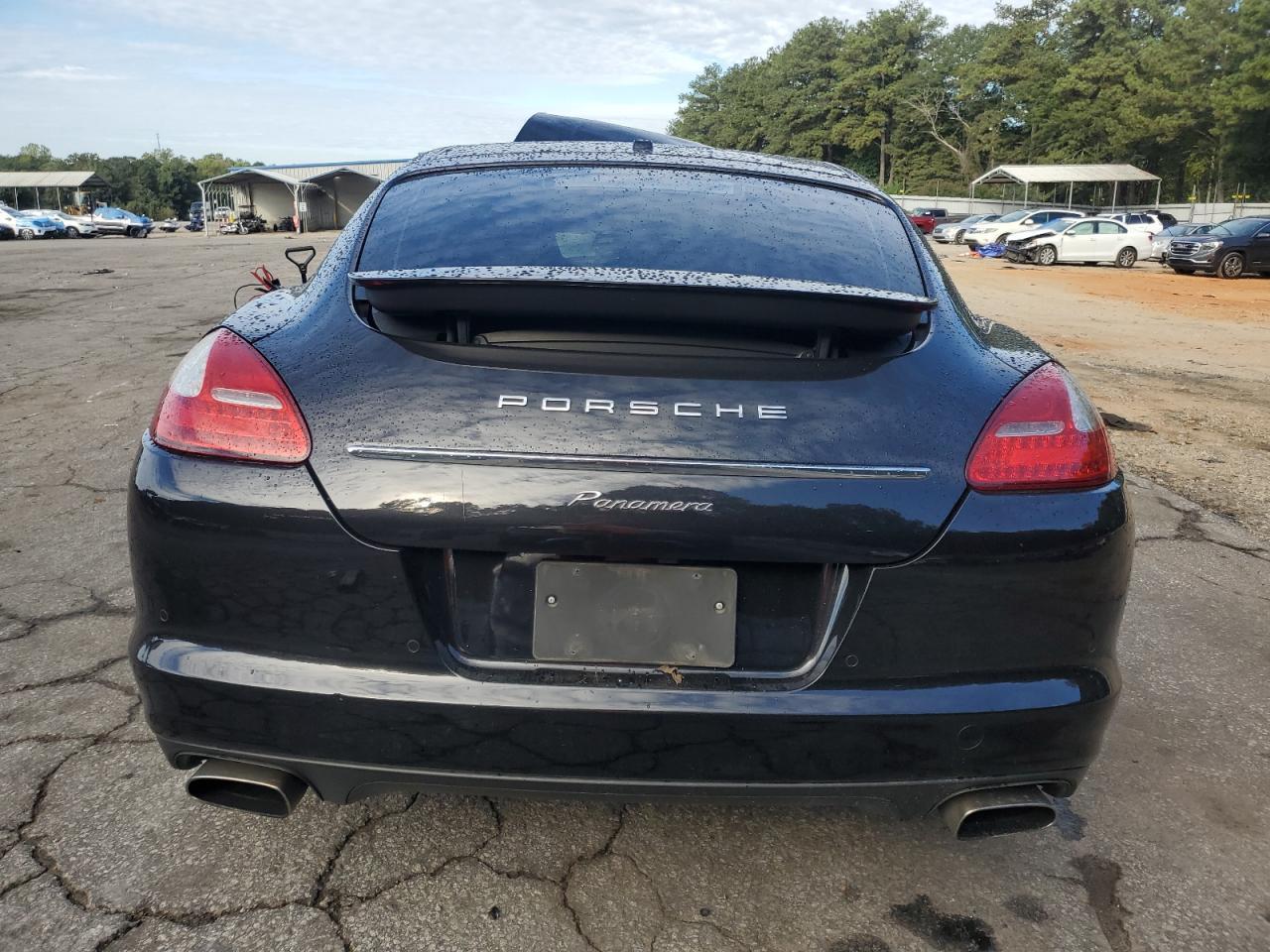 2011 PORSCHE Panamera