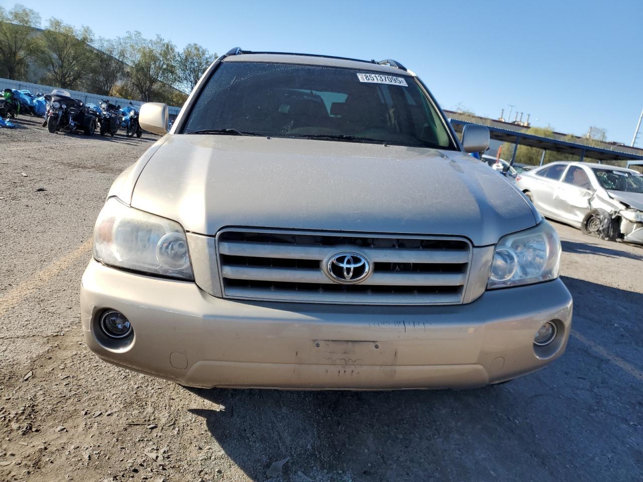 2006 TOYOTA HIGHLANDER