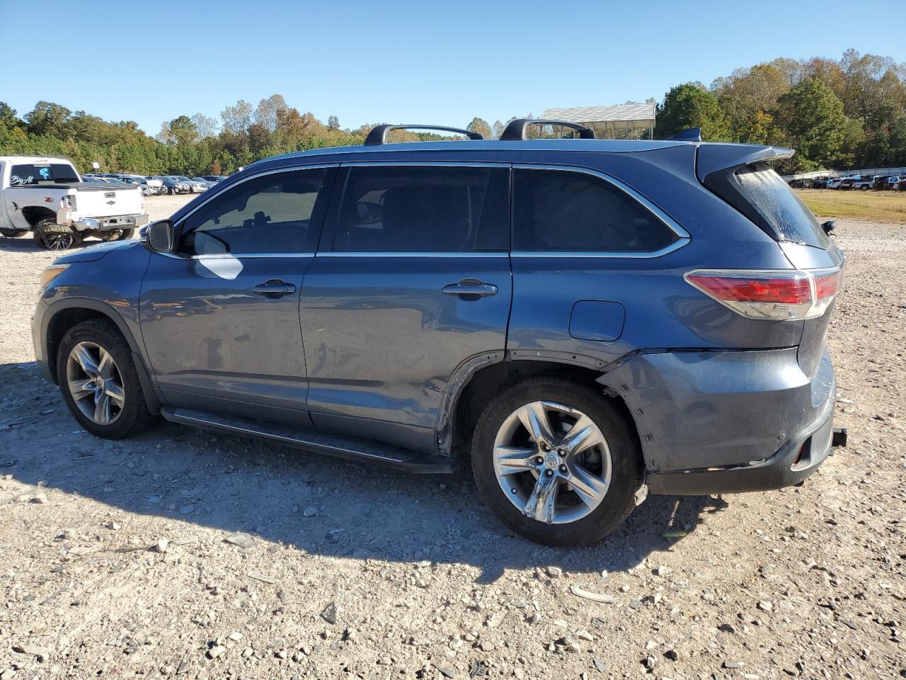 2015 TOYOTA HIGHLANDER