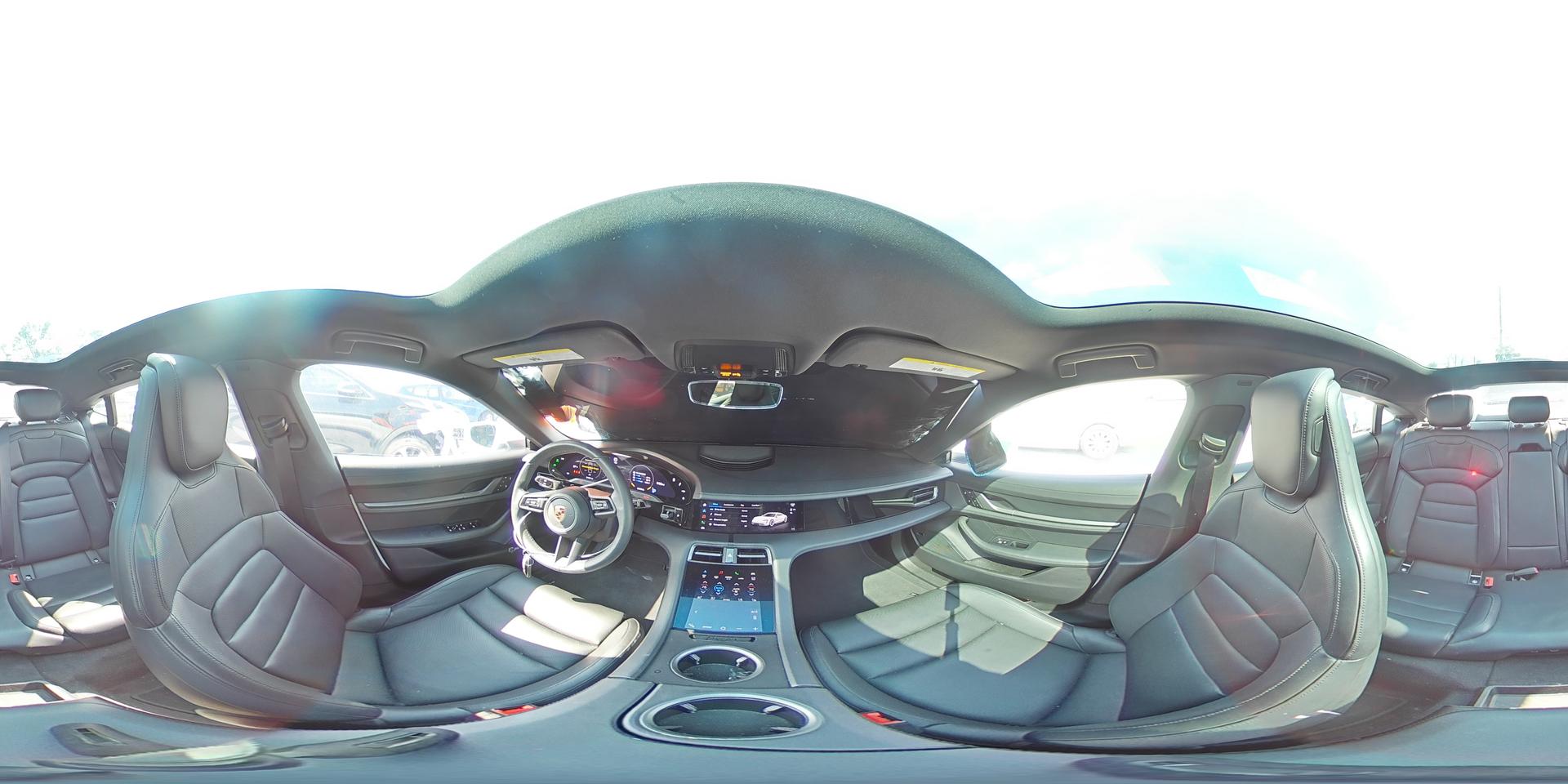 2022 PORSCHE Taycan