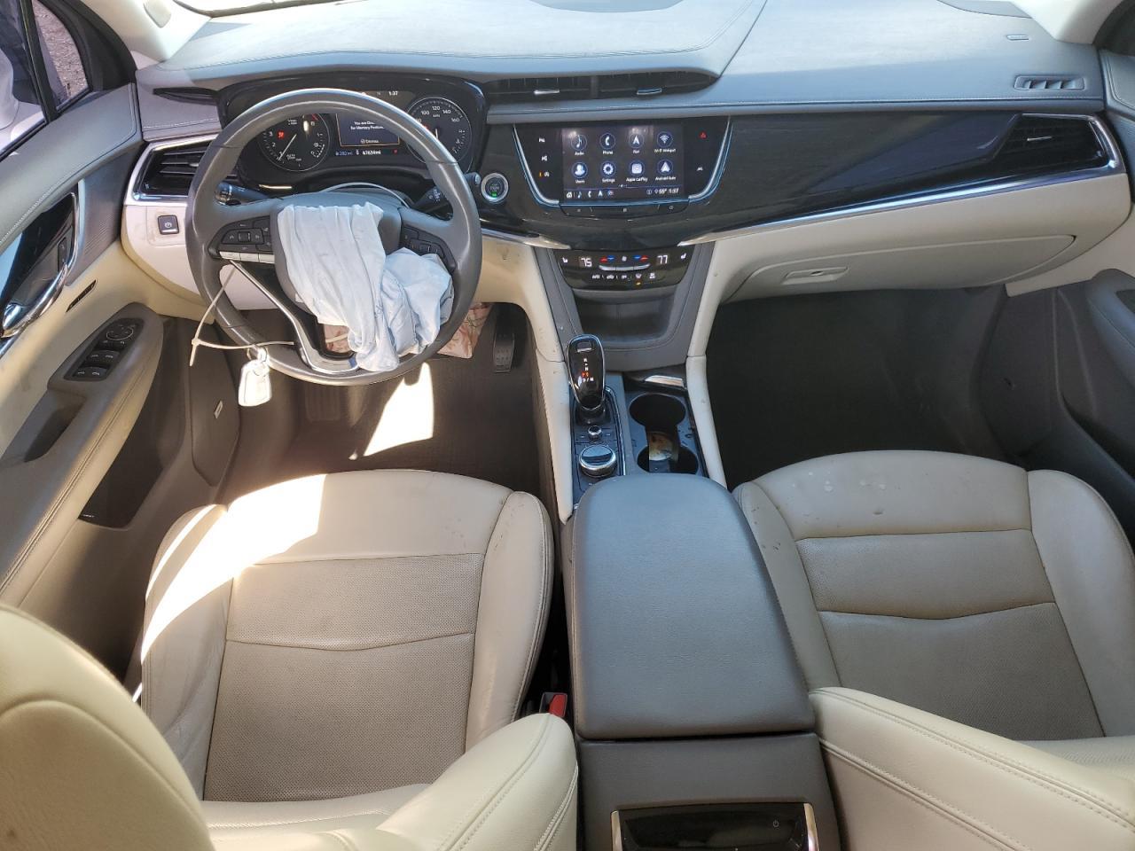 2020 CADILLAC XT6