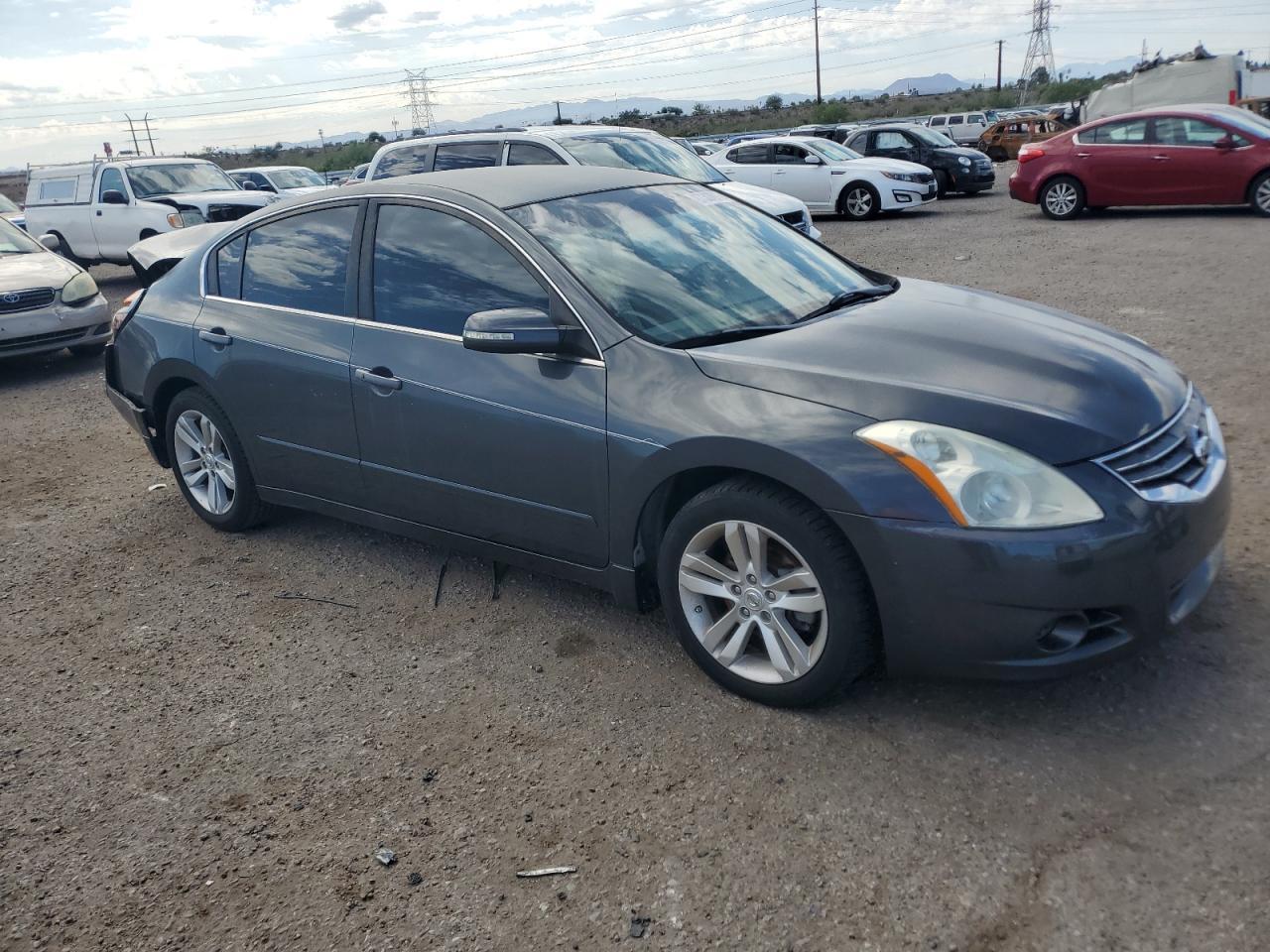 2011 NISSAN ALTIMA