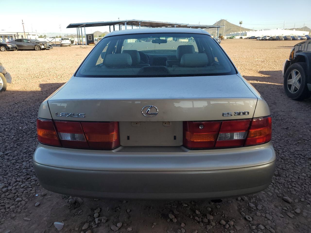 1998 LEXUS Es 300