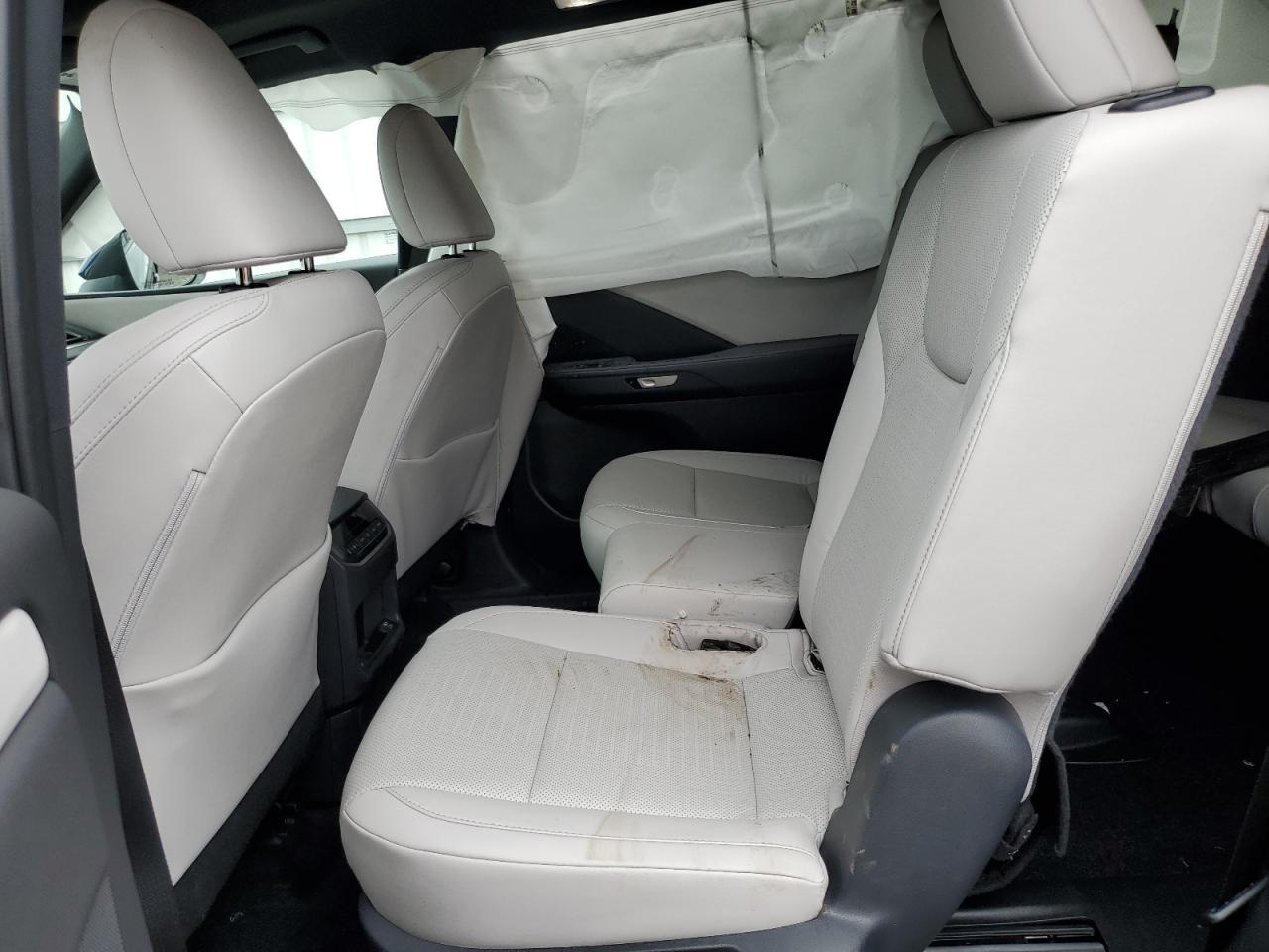 2025 LEXUS Tx