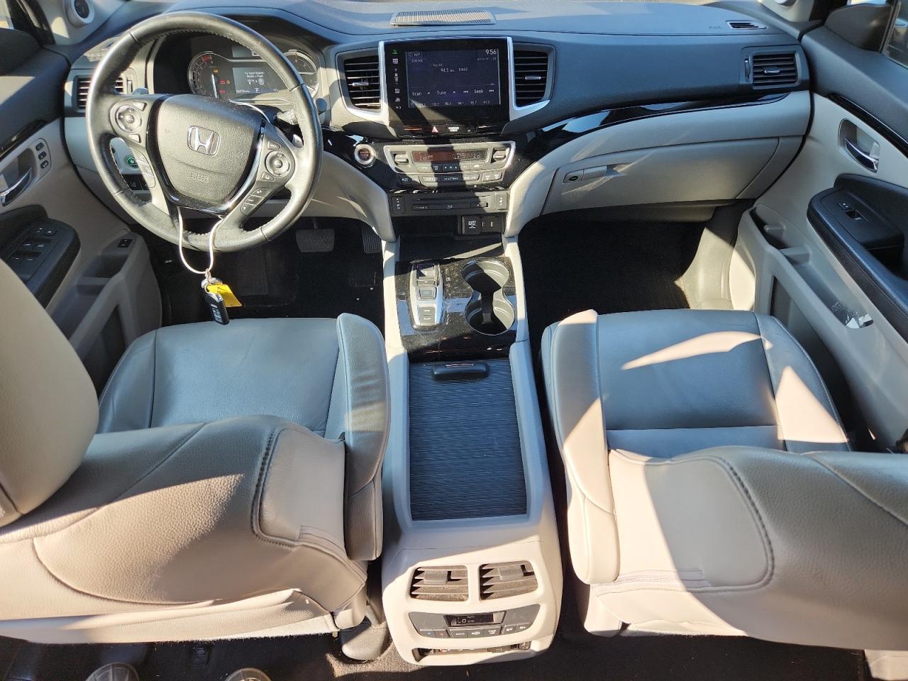 2016 HONDA PILOT