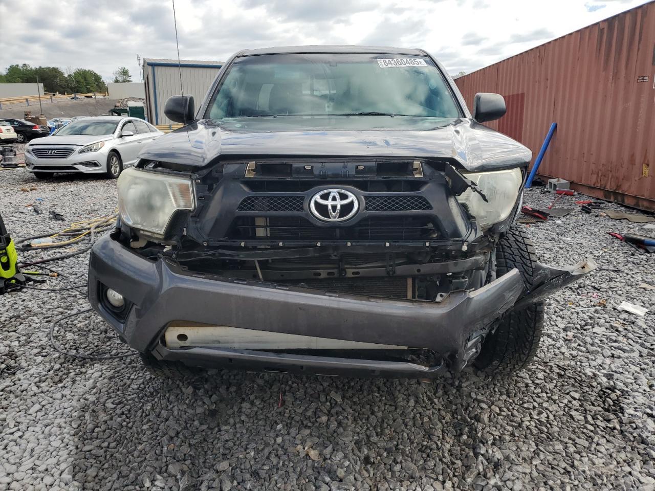 2015 TOYOTA TACOMA