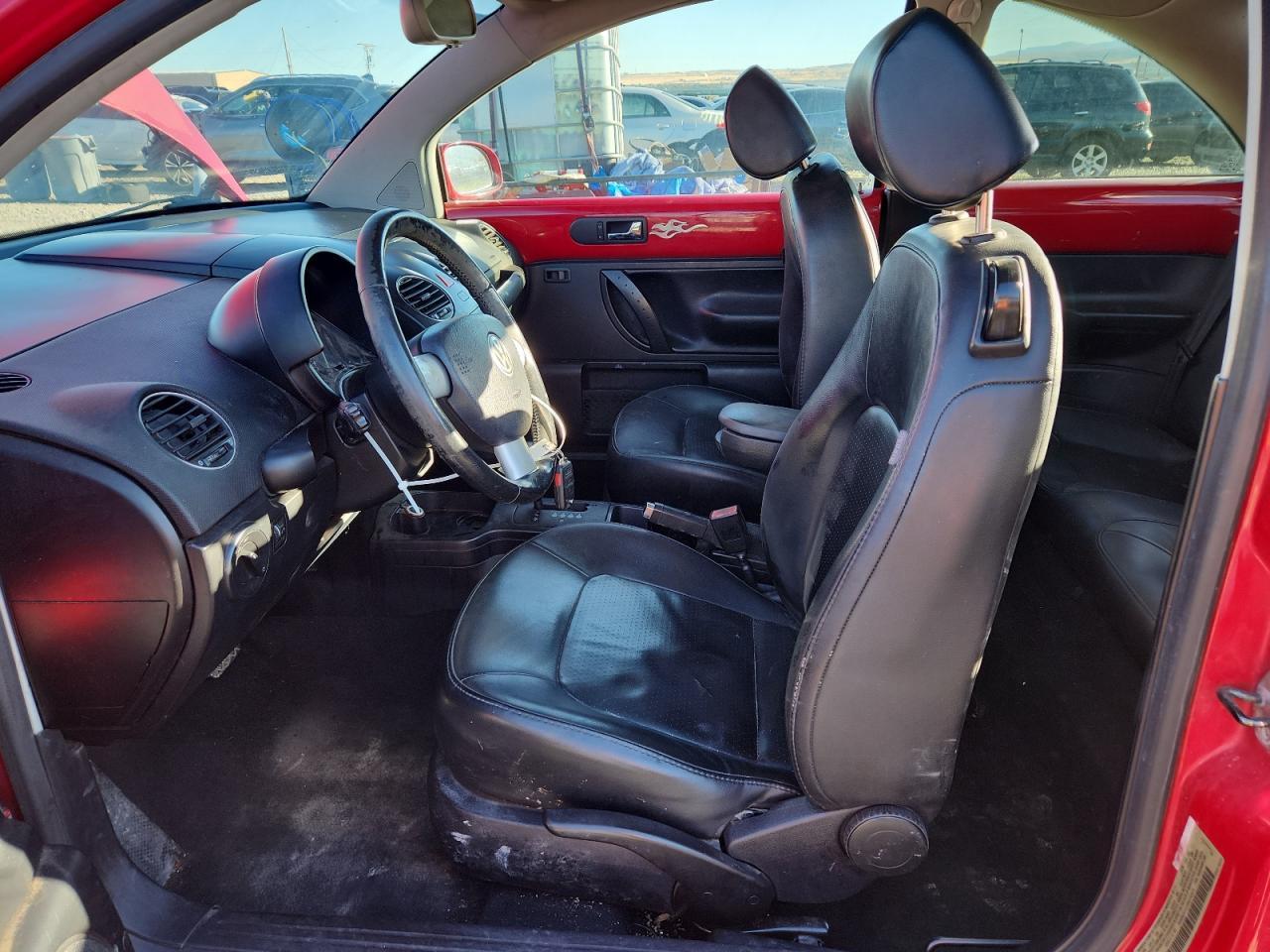 2009 VOLKSWAGEN Beetle