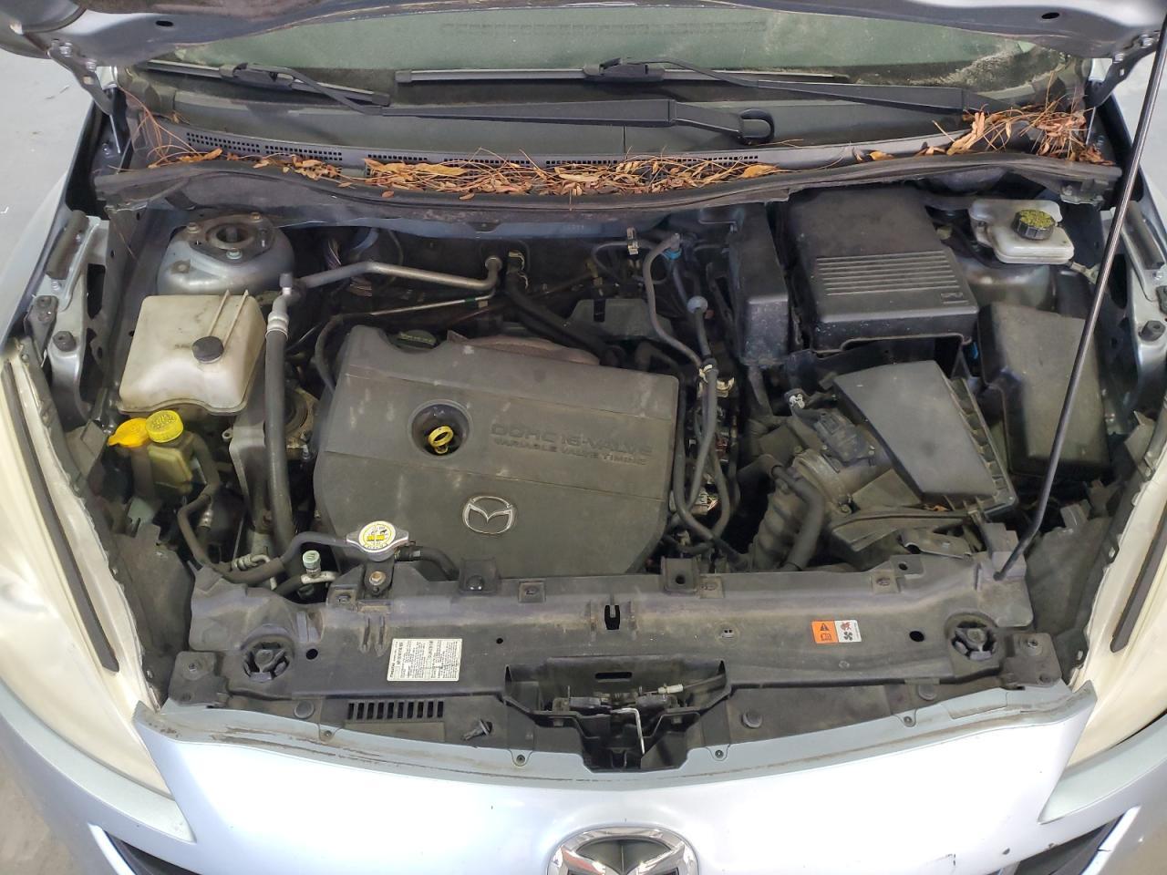 2013 MAZDA 5