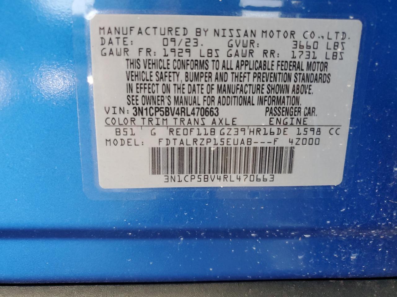 2024 NISSAN KICKS