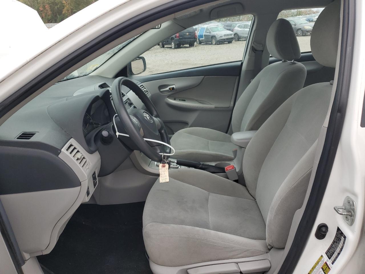2013 TOYOTA COROLLA