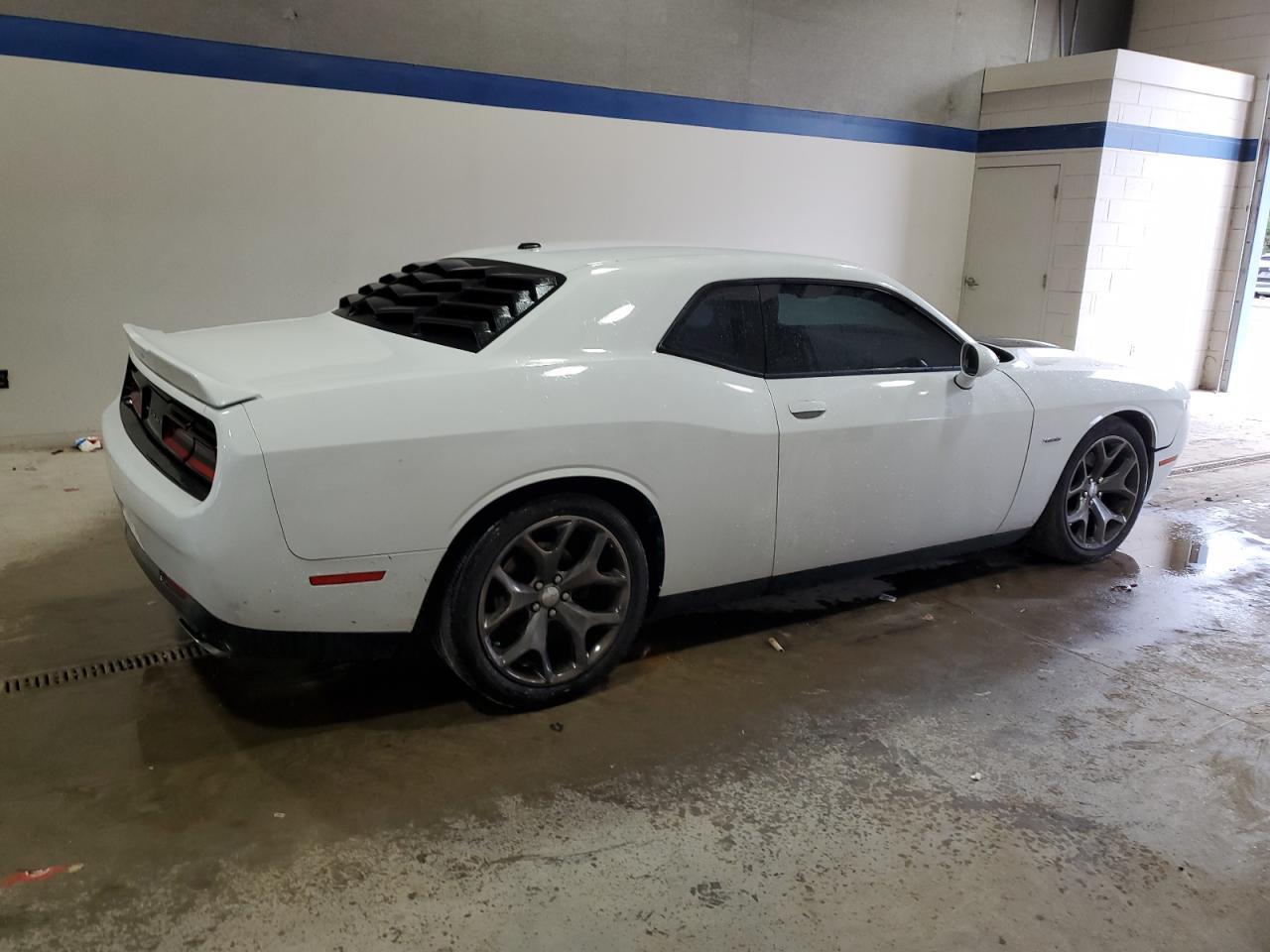 2015 DODGE Challenger