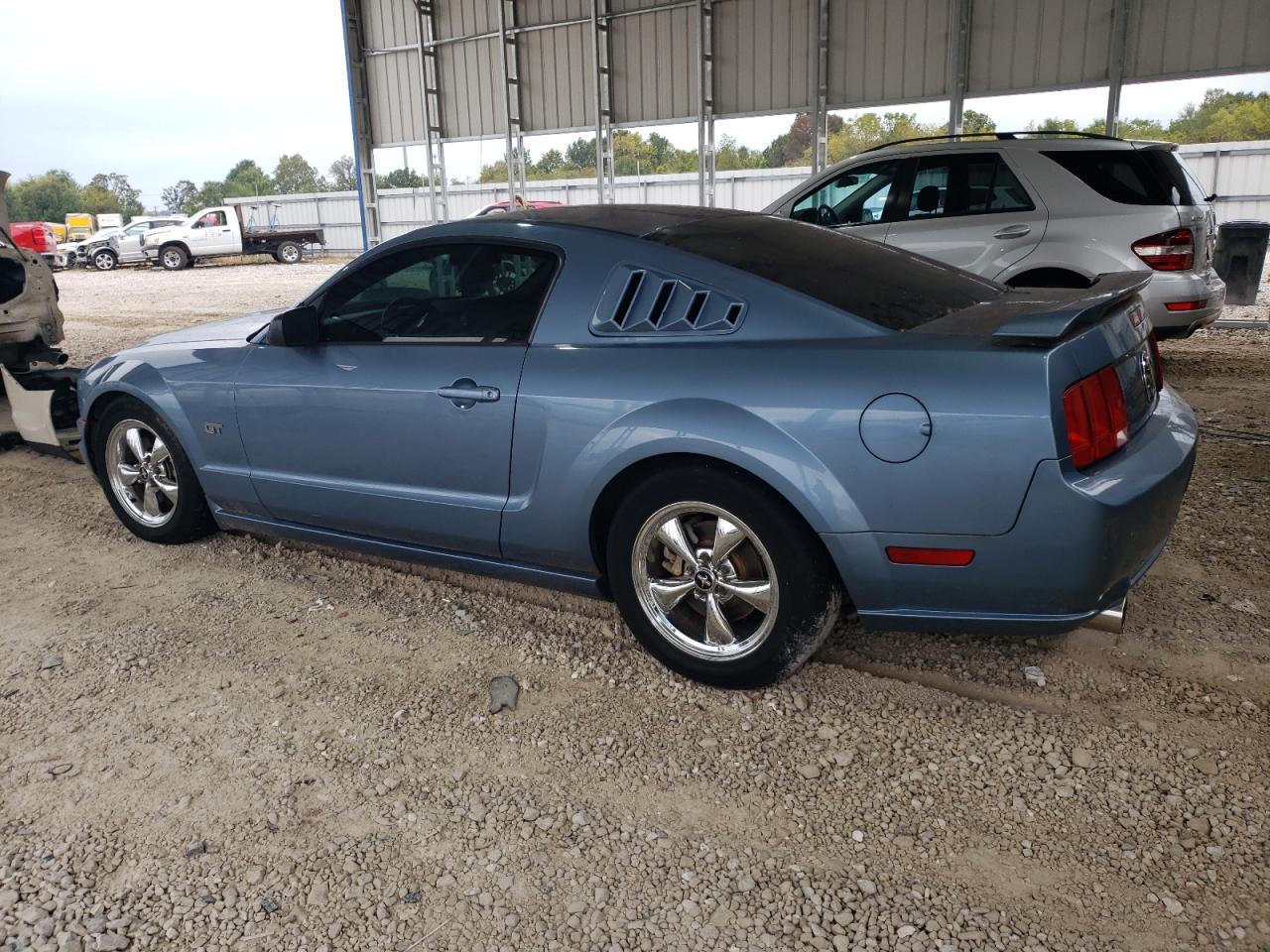 2005 FORD MUSTANG