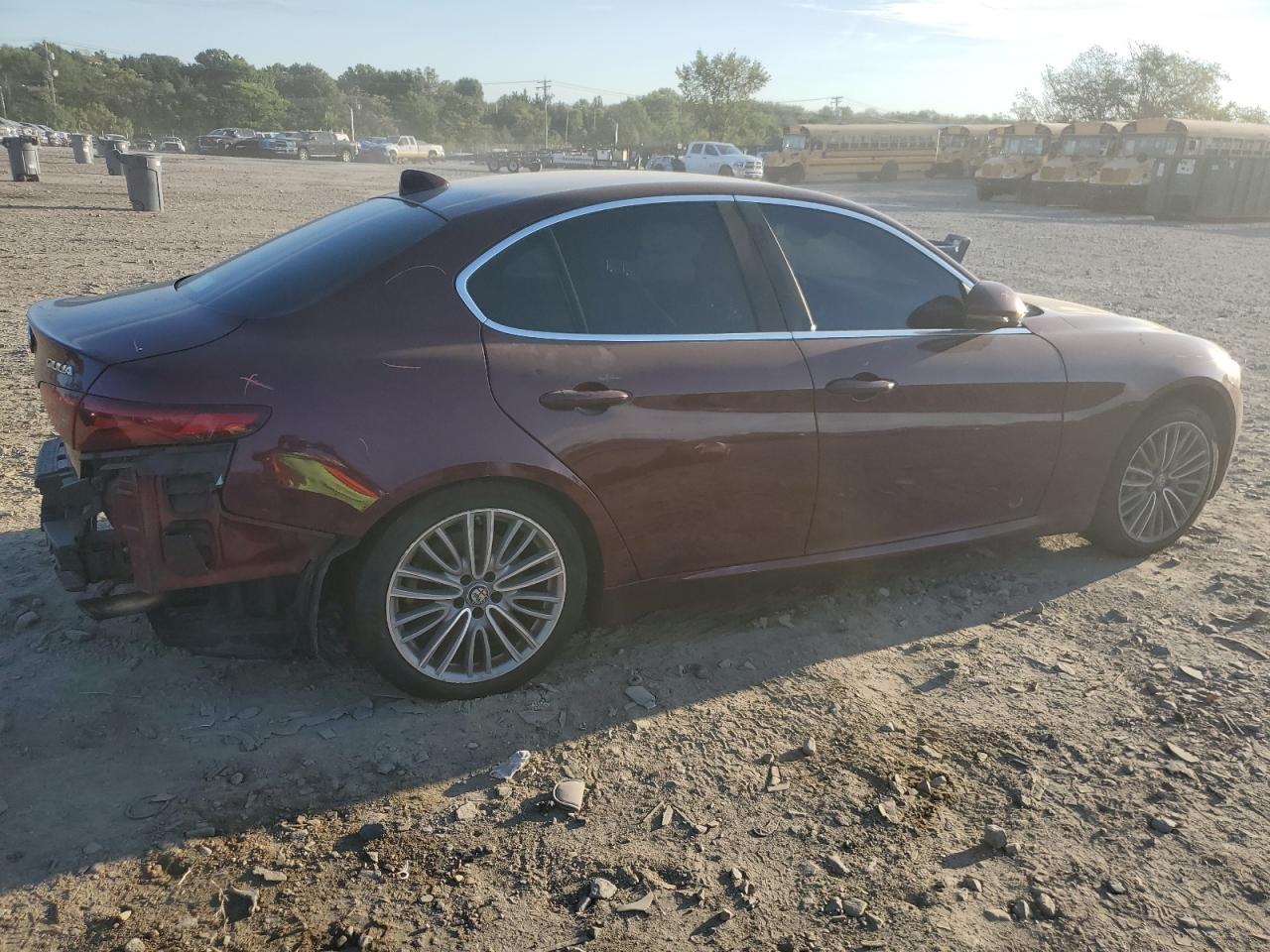 2017 ALFA ROMEO Giulia