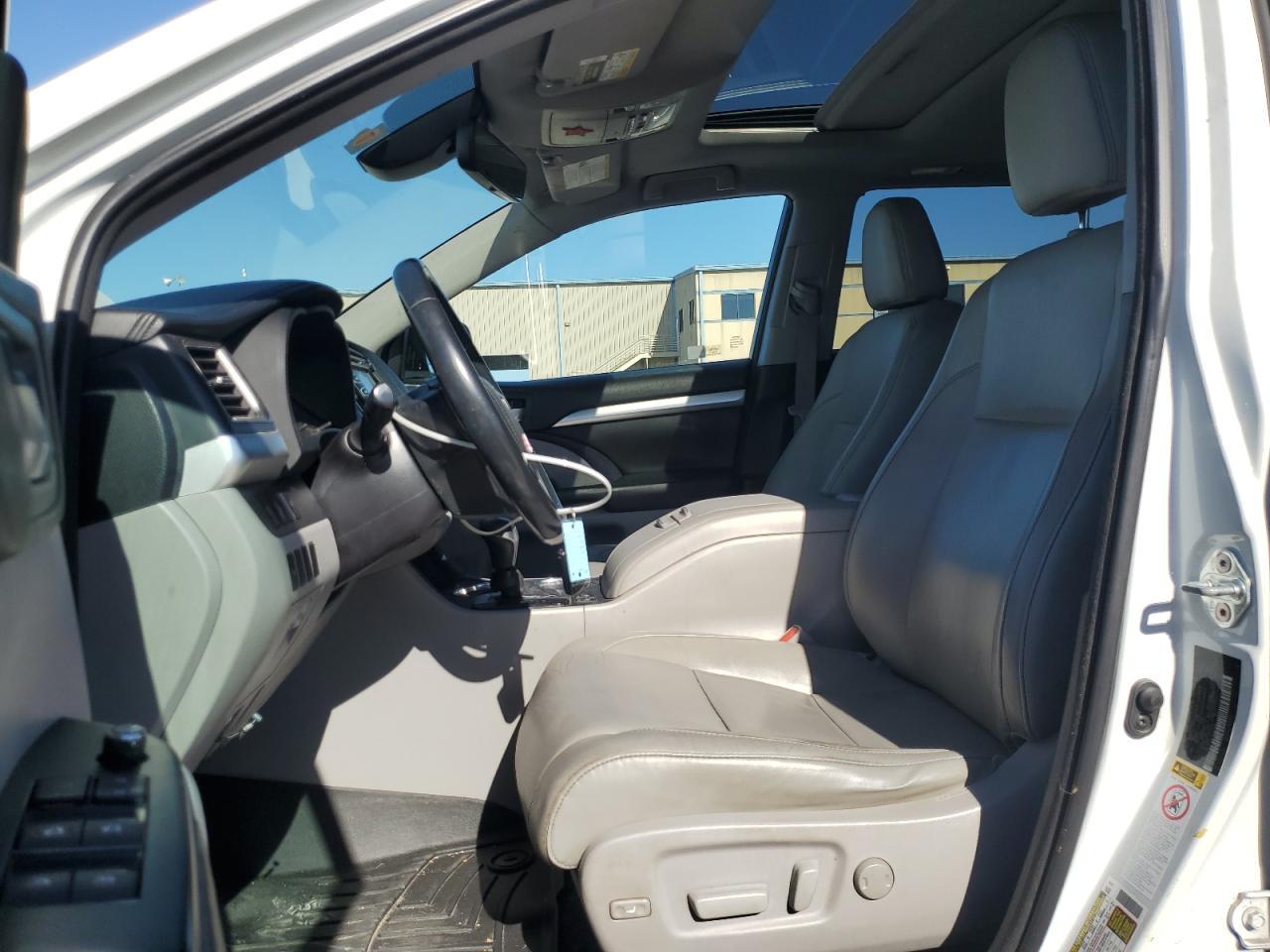 2018 TOYOTA HIGHLANDER