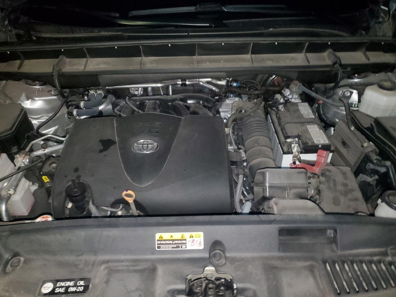 2022 TOYOTA HIGHLANDER