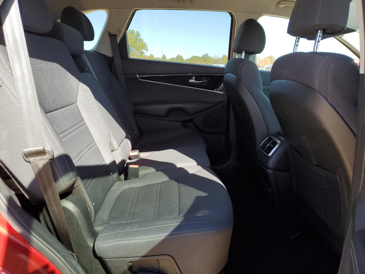 2018 KIA SORENTO