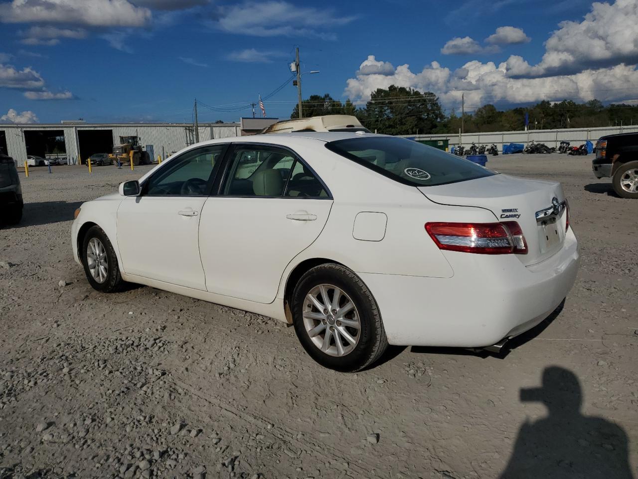 2010 TOYOTA CAMRY