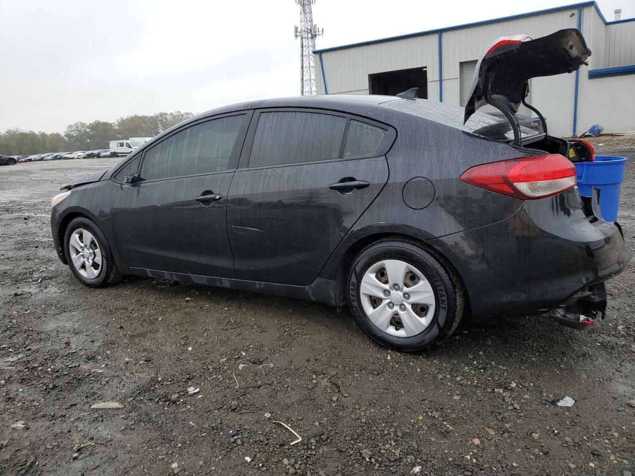 2017 KIA FORTE