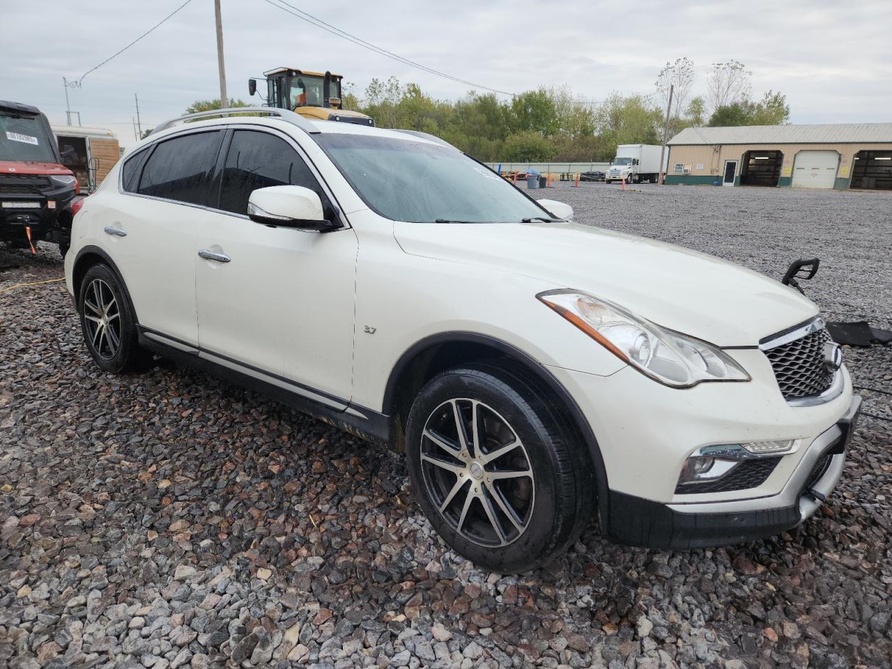 2016 INFINITI QX50