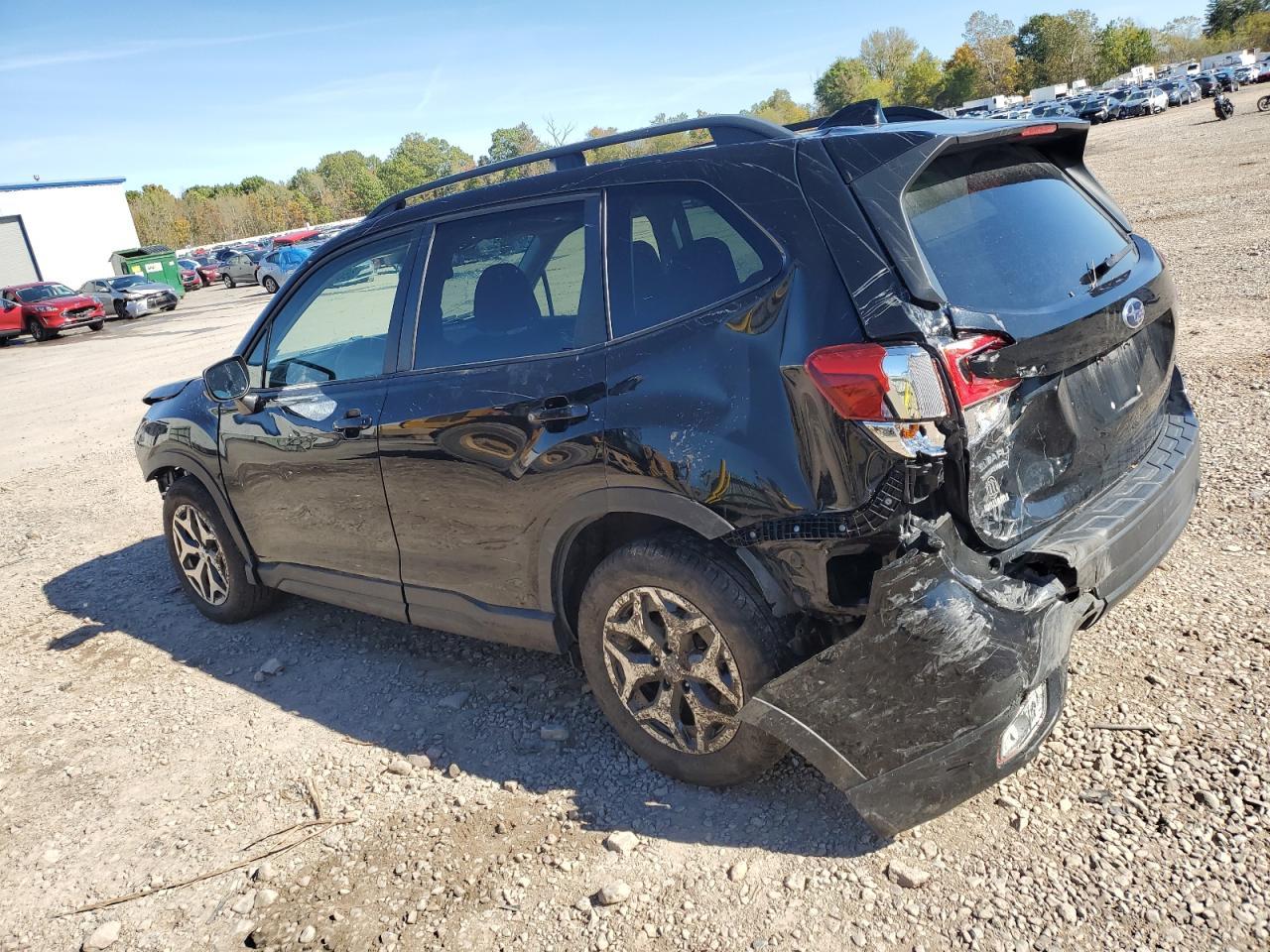 2021 SUBARU FORESTER
