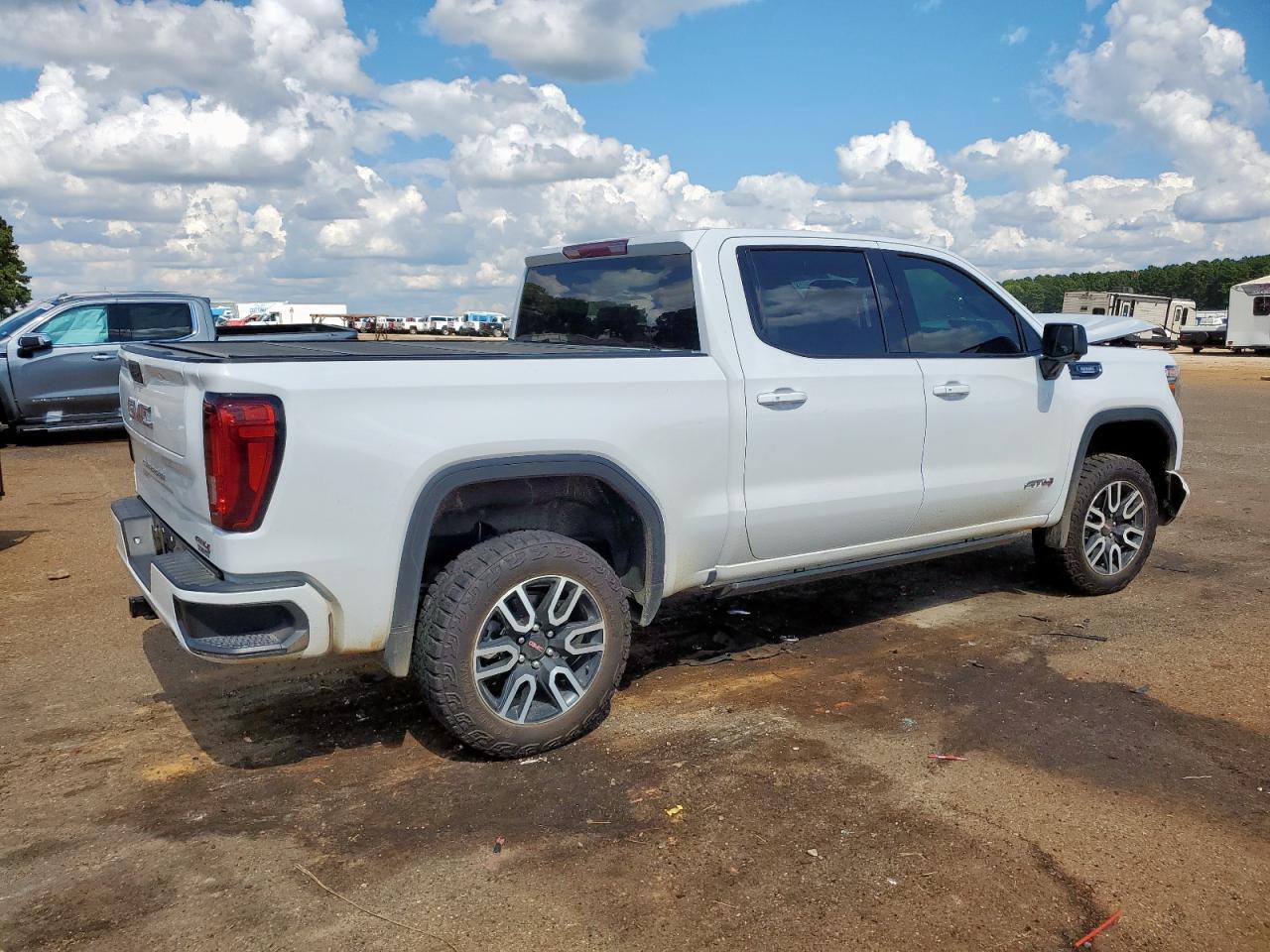 2021 GMC Sierra