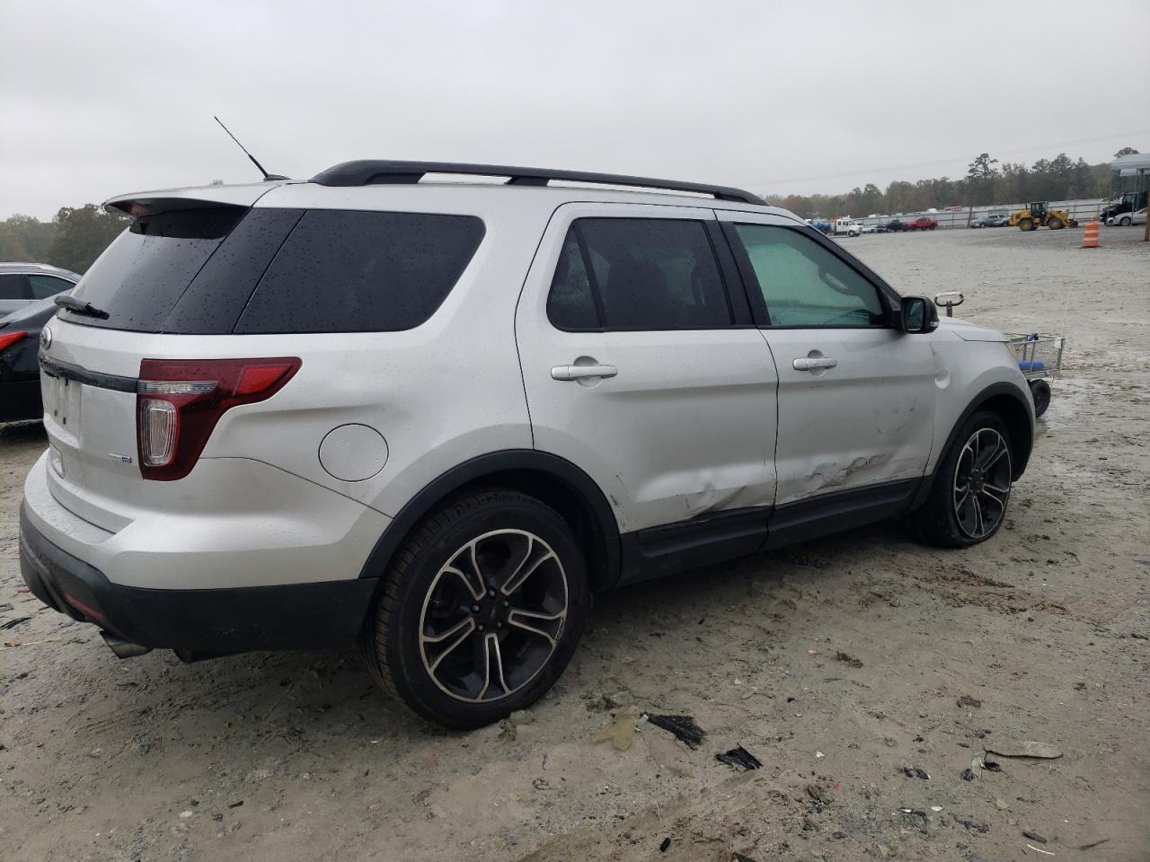 2015 FORD Explorer Sport Trac