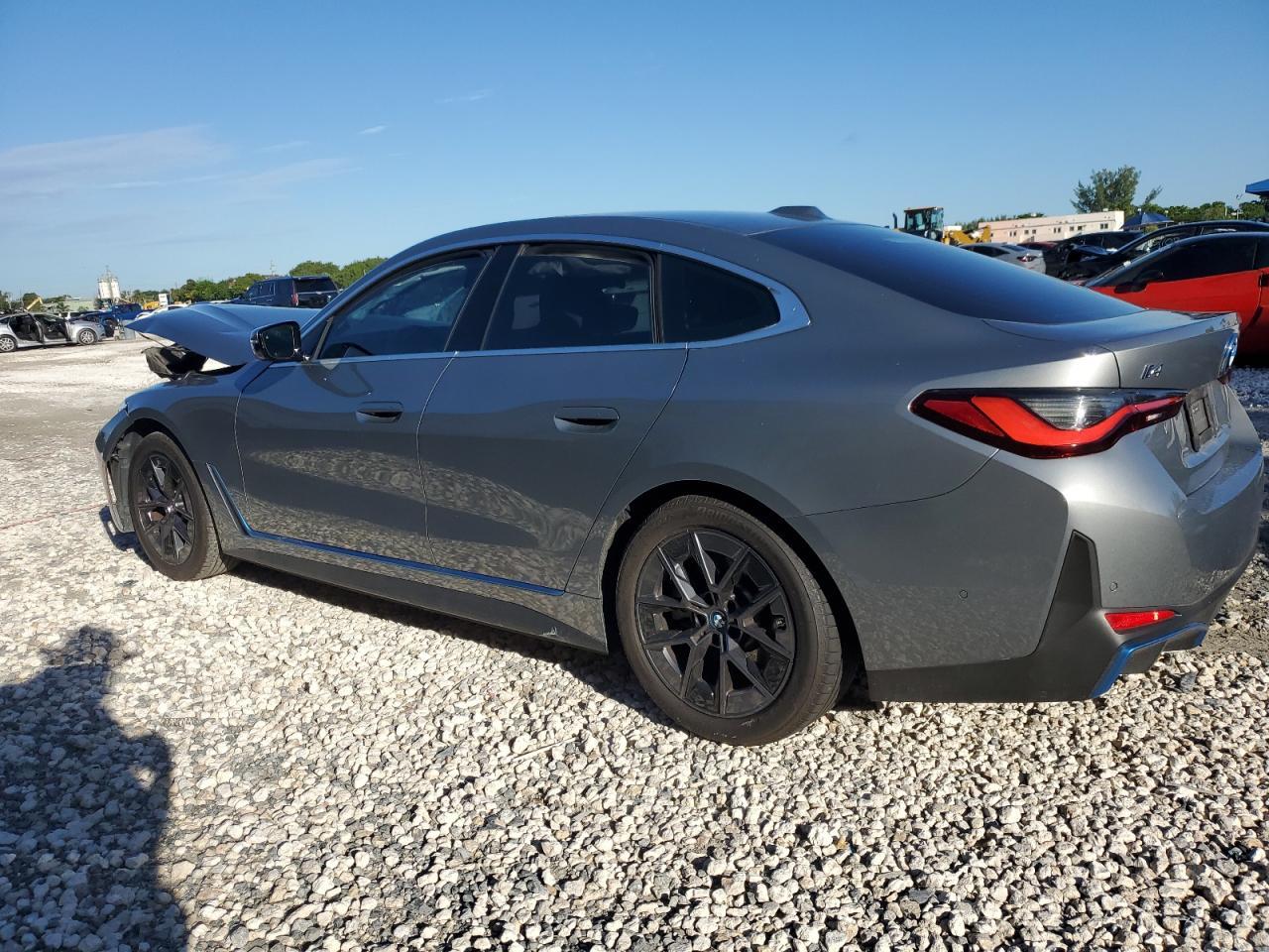 2024 BMW i4