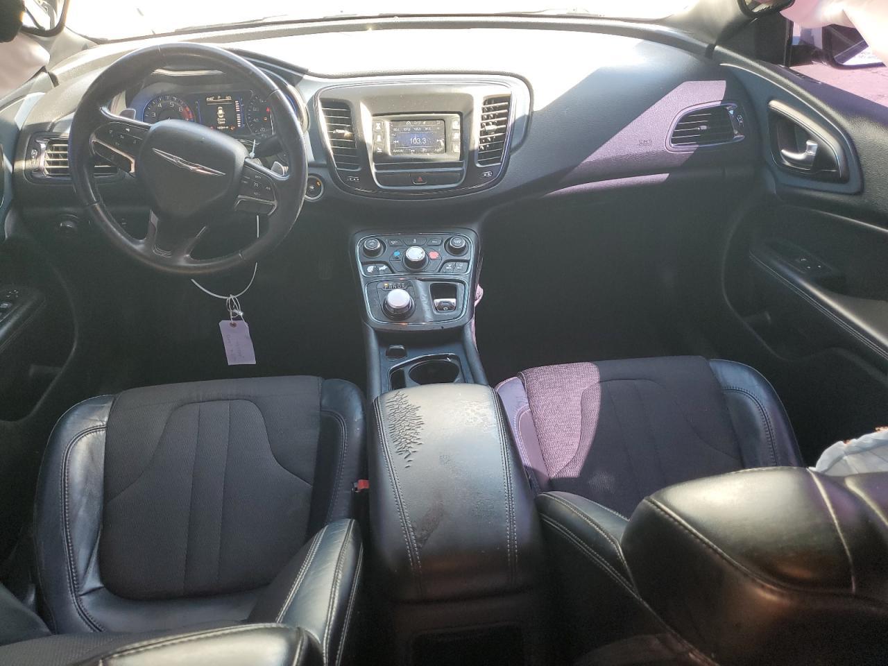 2015 CHRYSLER 200