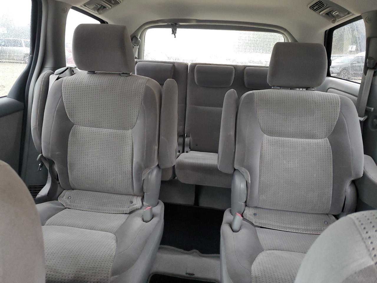 2007 TOYOTA SIENNA