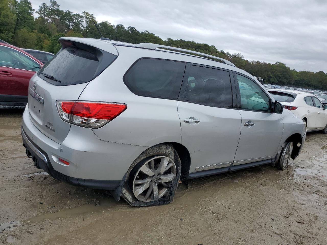 2014 NISSAN PATHFINDER
