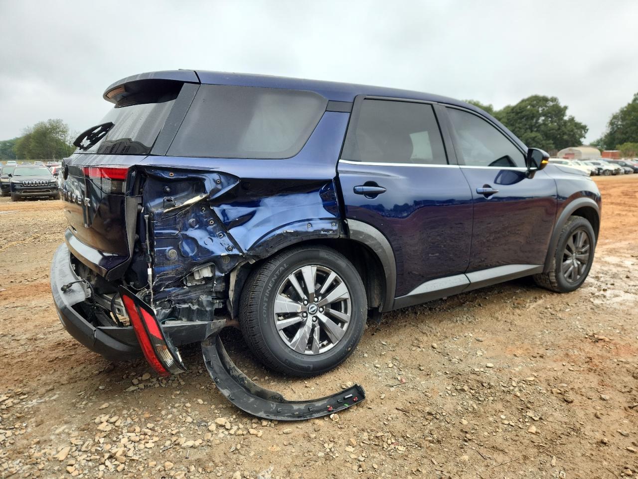 2022 NISSAN PATHFINDER