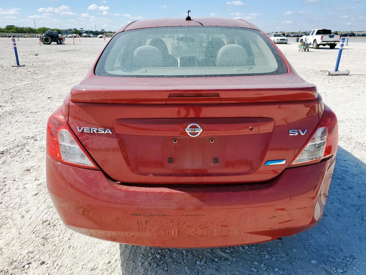 2014 NISSAN VERSA