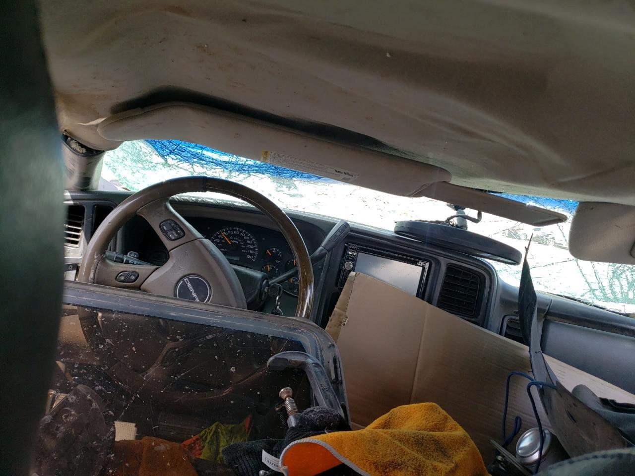 2005 GMC Sierra