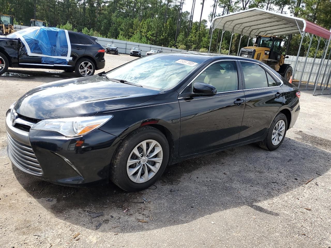 2016 TOYOTA CAMRY