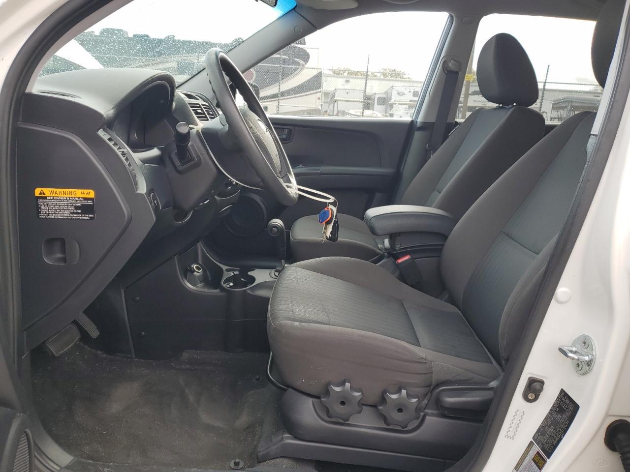 2010 KIA SPORTAGE