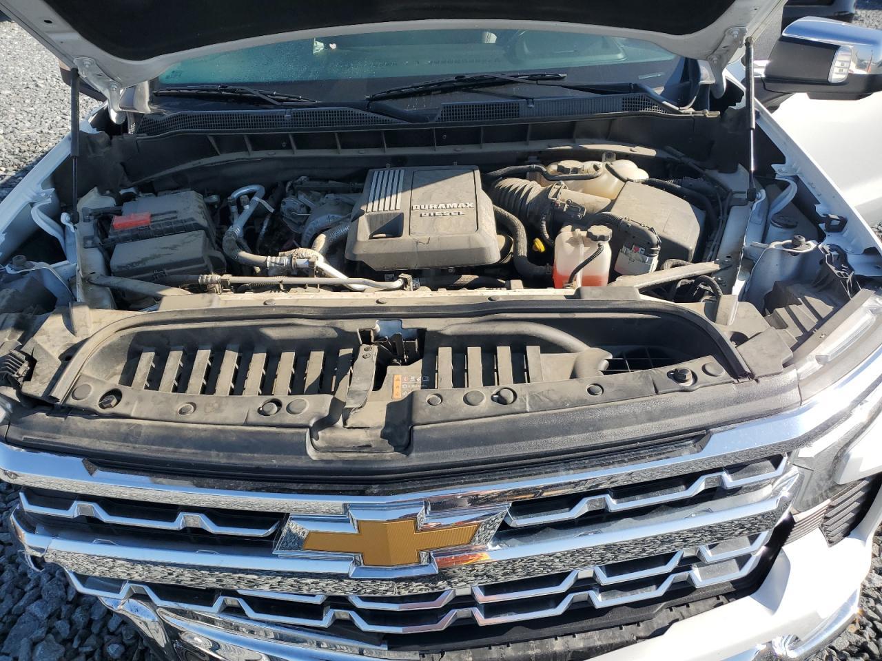 2024 CHEVROLET Silverado