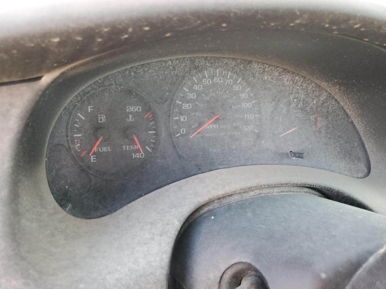 2001 CHEVROLET Monte Carlo