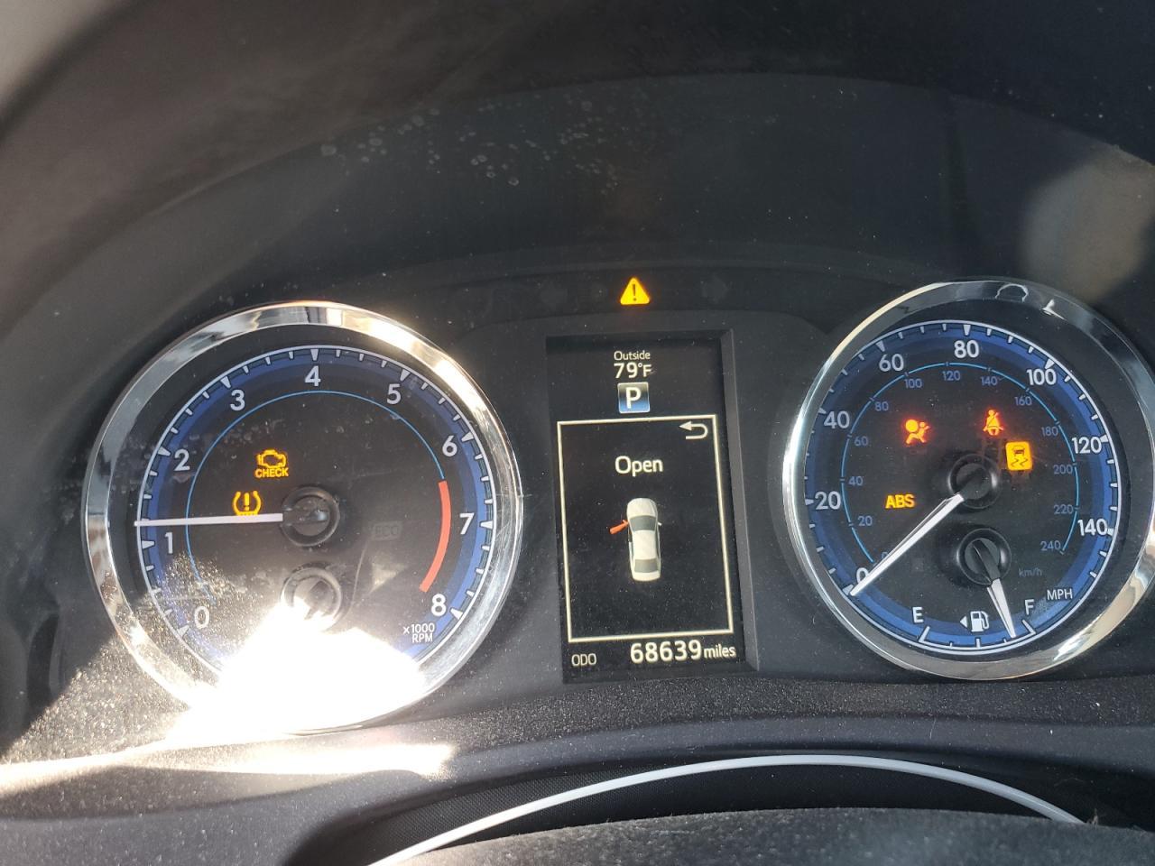2019 TOYOTA COROLLA