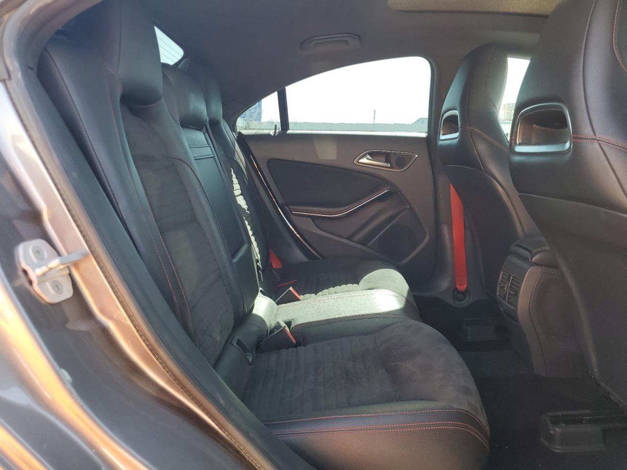 2016 MERCEDES-BENZ CLA-Class