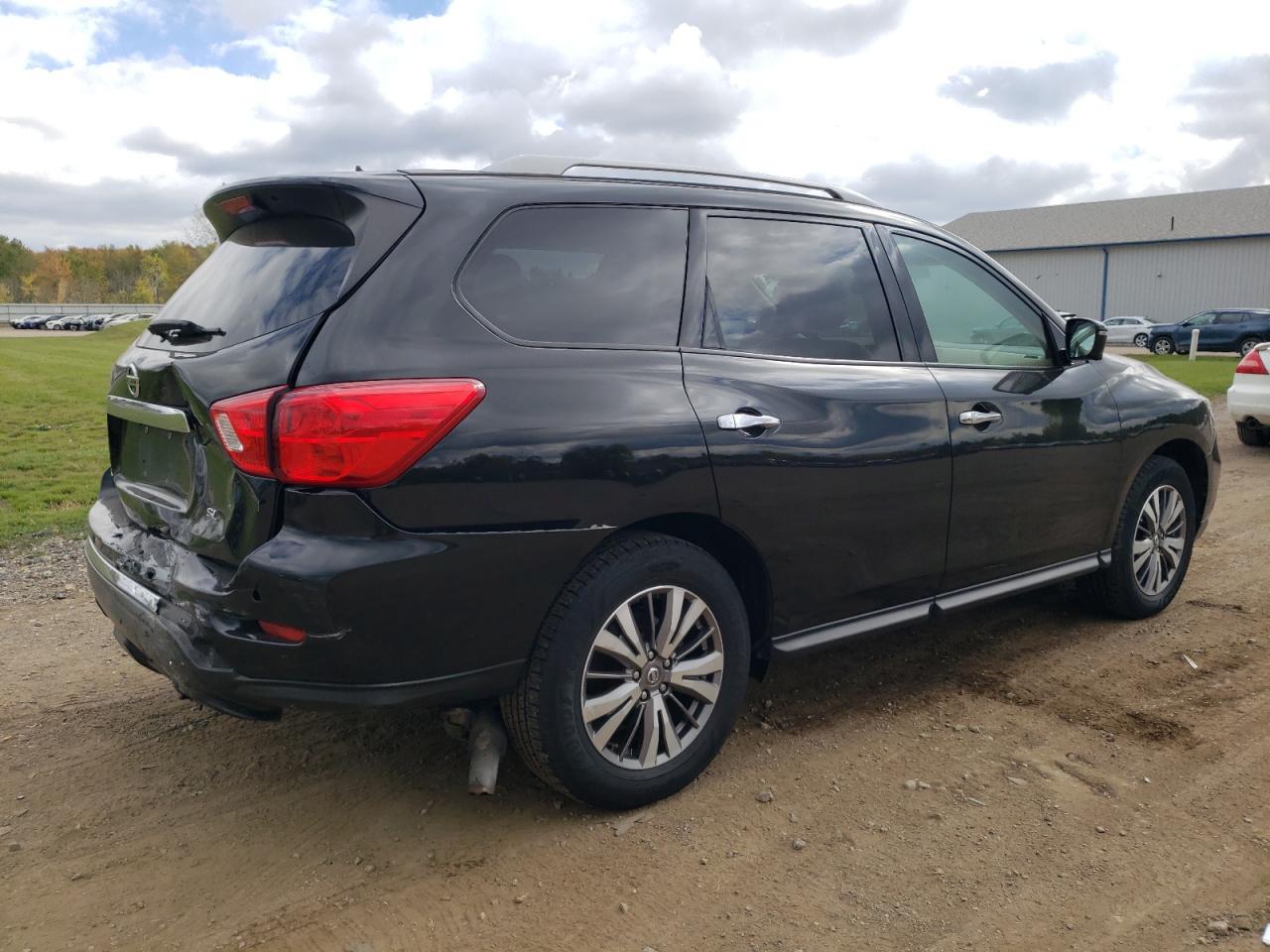 2018 NISSAN PATHFINDER