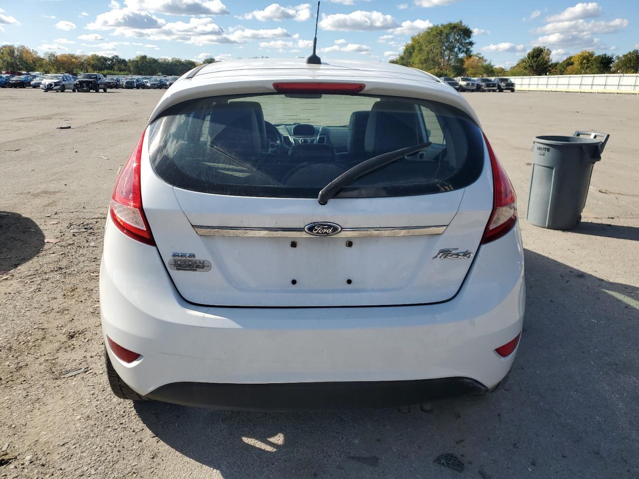 2011 FORD Fiesta