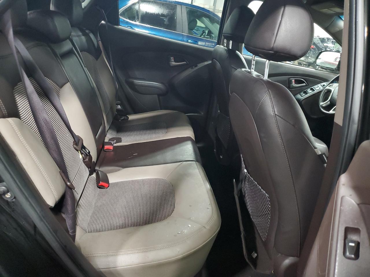 2012 HYUNDAI TUCSON