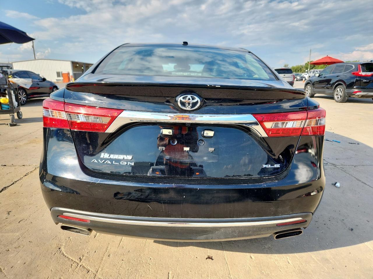 2017 TOYOTA Avalon