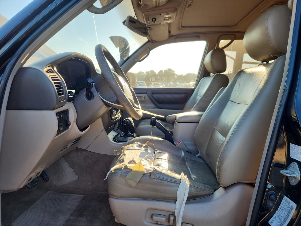 2001 TOYOTA LAND CRUISER