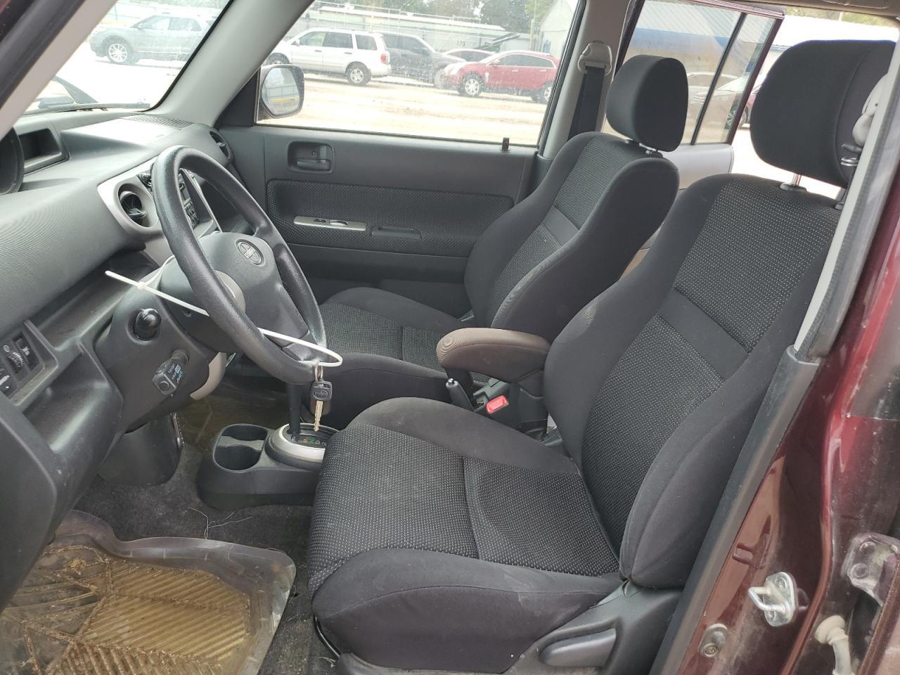 2005 TOYOTA SCION