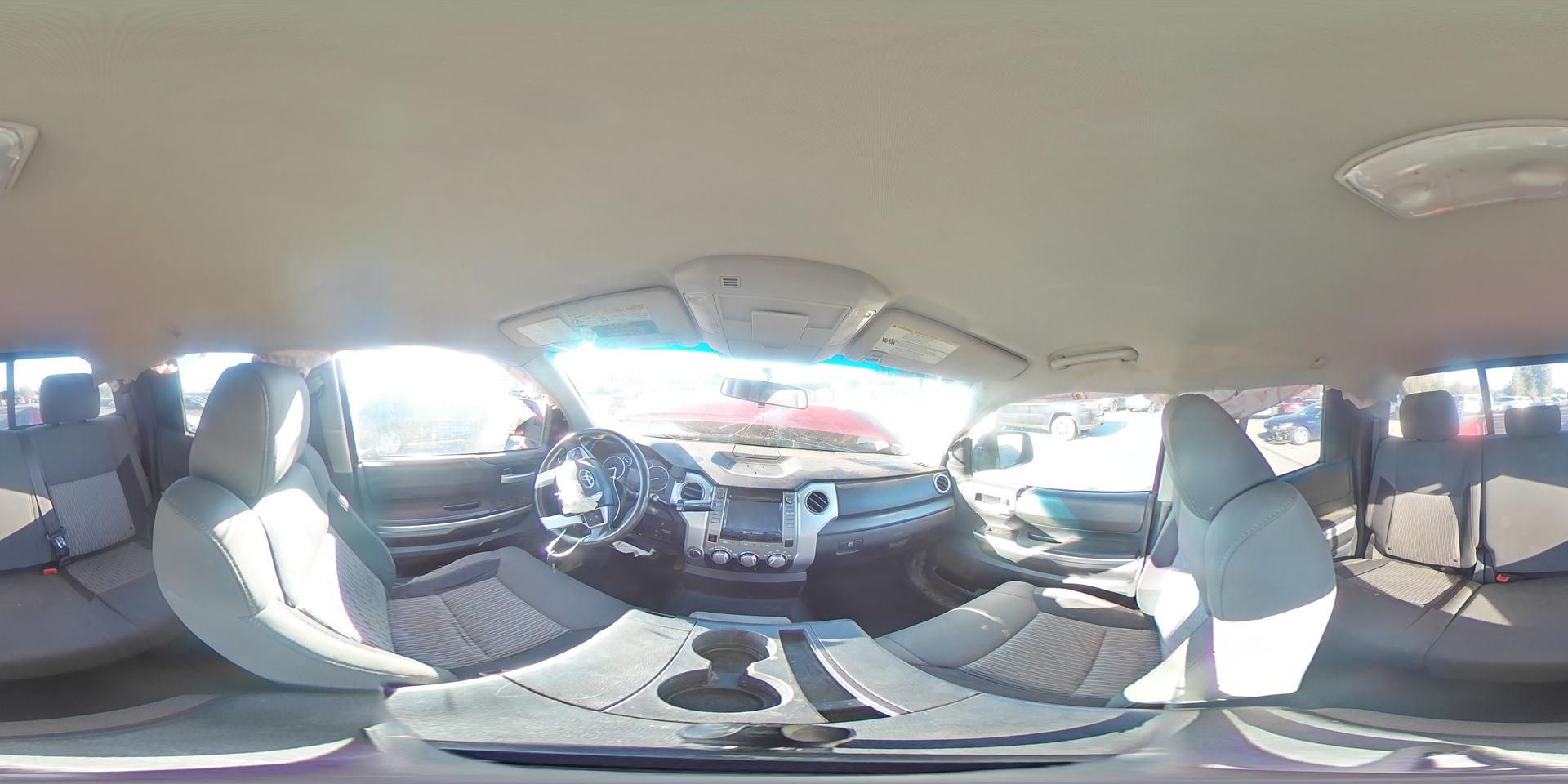 2017 TOYOTA TUNDRA