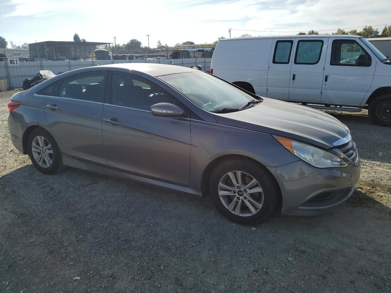 2014 HYUNDAI SONATA