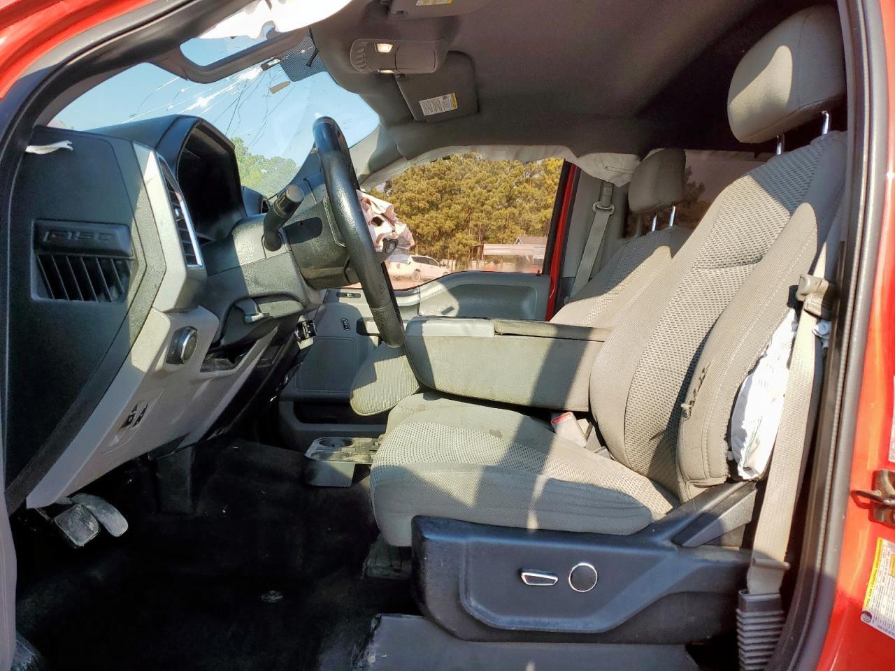 2015 FORD F-150