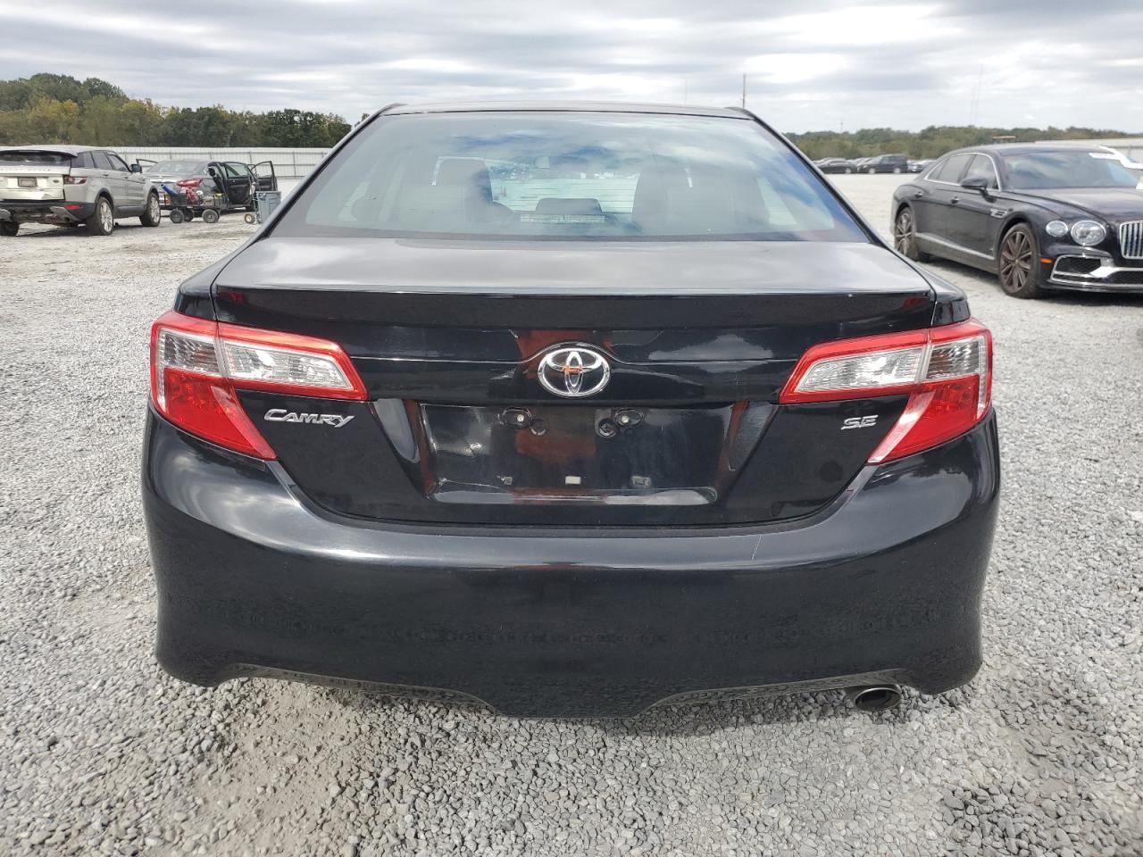 2012 TOYOTA CAMRY